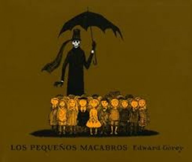 Los-Pequeños-macabros-9788492412648