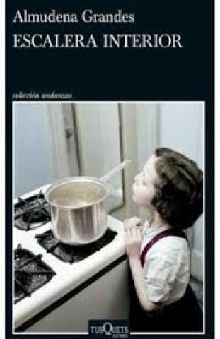 Escalera-interior-9789876708739